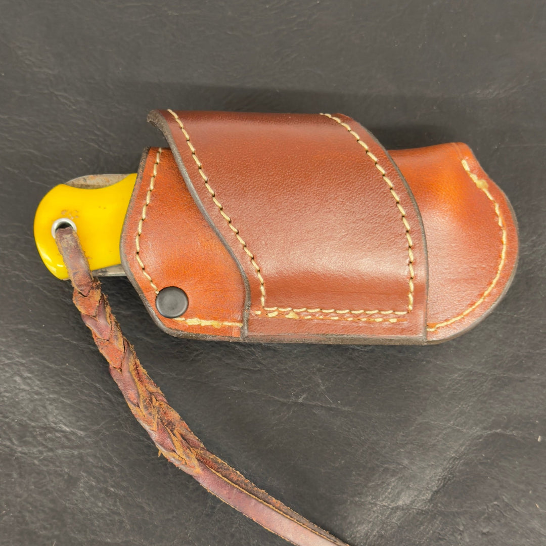 *In Stock* Premium Cross Draw Sideways Knife Sheath Jumbo Trapper - Busted B Leather