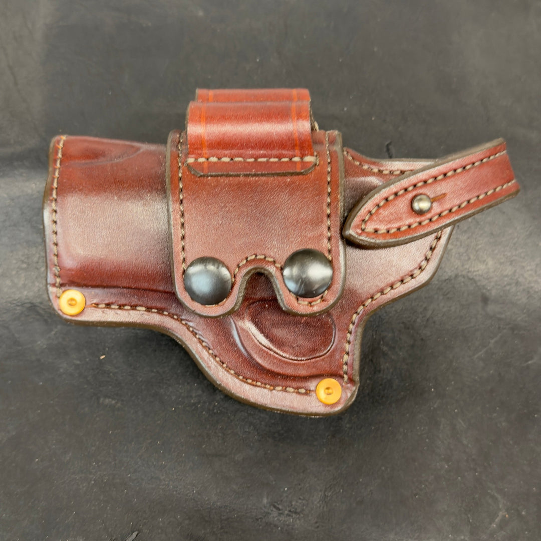 *In Stock* RH Sidewinder Holster Bond Arms Cyclops .45 - 70 Govt Havana w/Brown Stitch - Busted B Leather