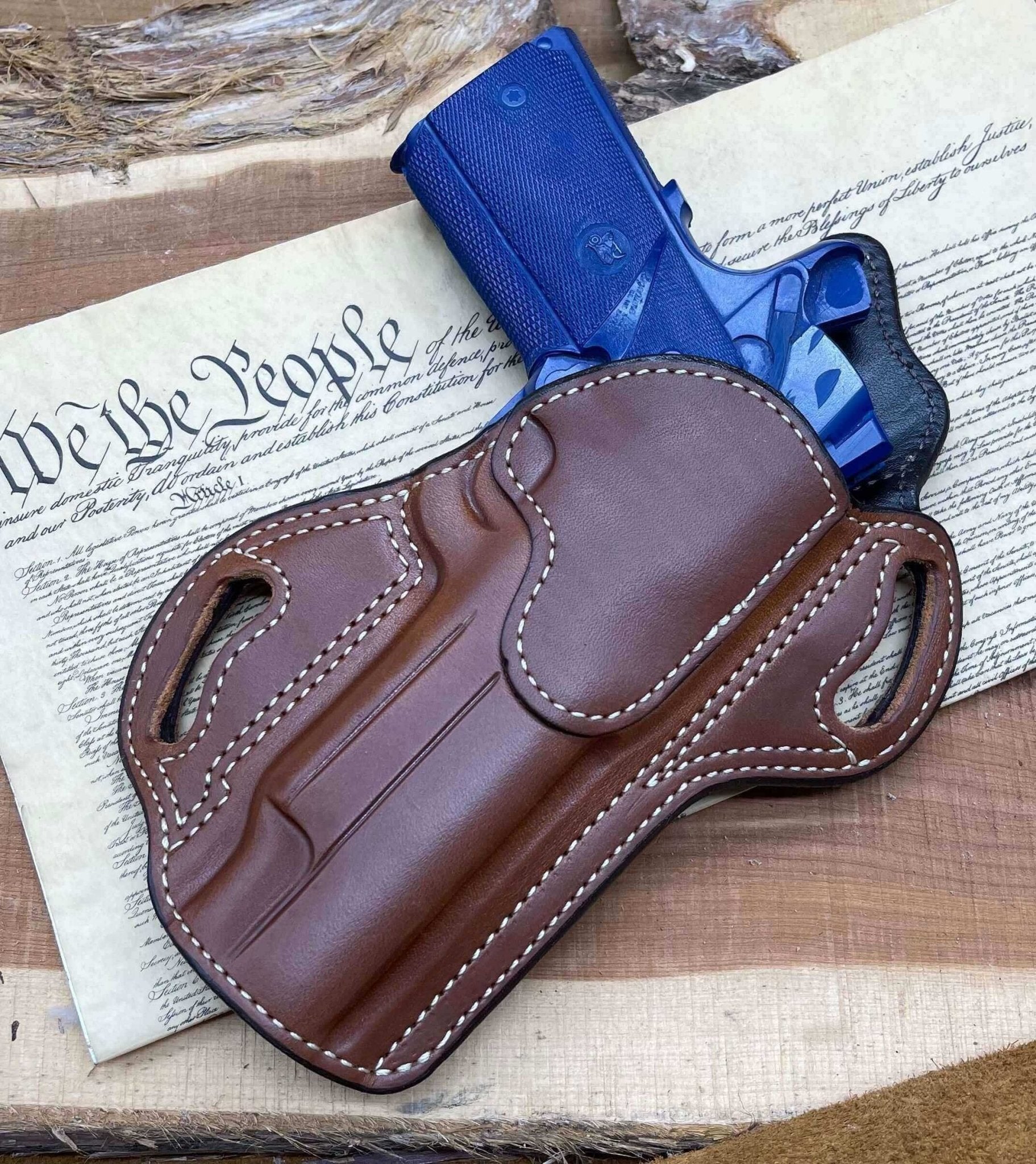 *In Stock* RH Texas Bodyguard Holster 1911 Operator 5" Rail Saddle Oil Finish w/Natural Stitch