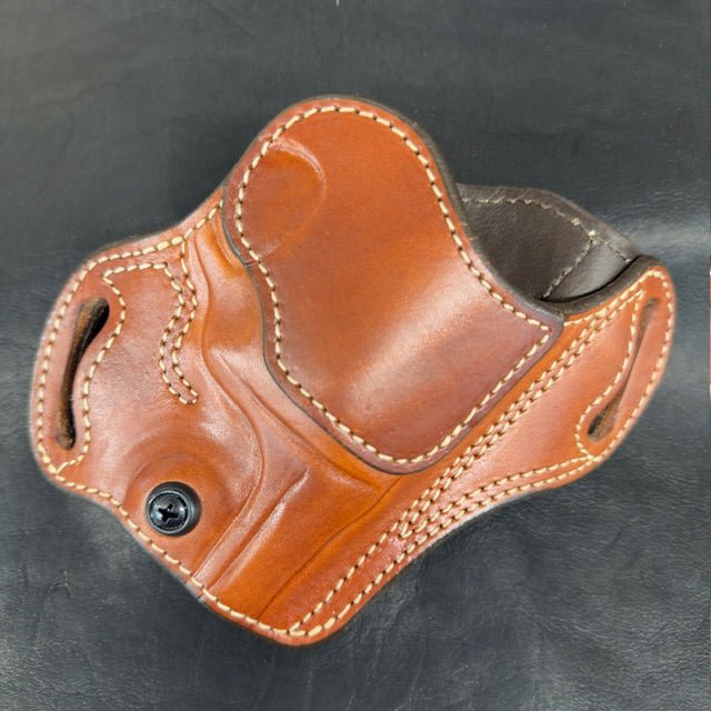 *Ammo Depot* ITEM #: 211 RH Texas Bodyguard King Cobra 2" Saddle Oil Finish w/Natural
